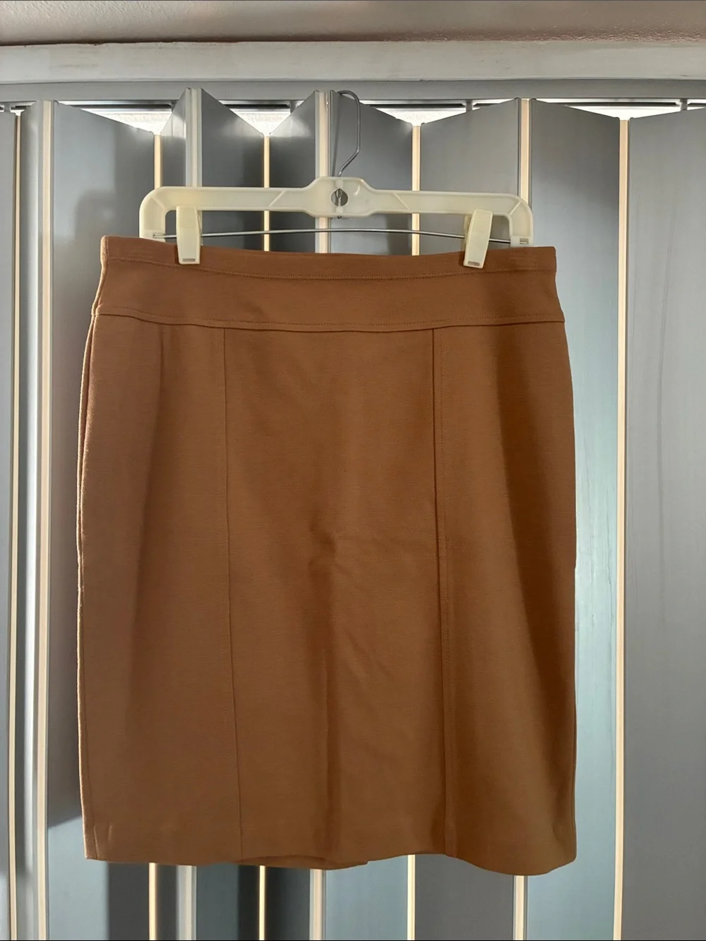 Ellen Tracy Tan Brown Pencil Skirt